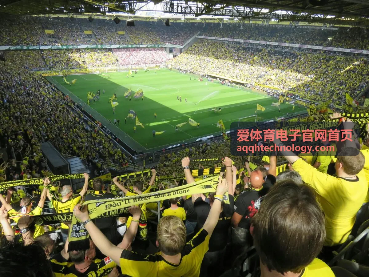爱体育电子智慧场馆设备方案中的照明与空调联动控制